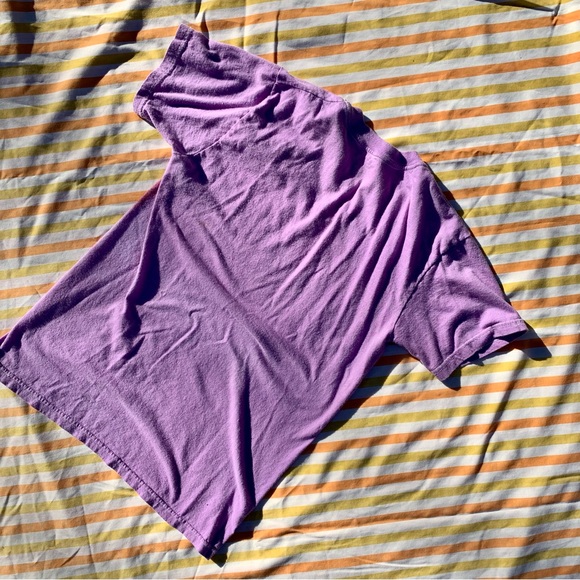 Hanes Handmade V-Neck “Q” Purple Painted Letter Tee One of A Kind Size Small 💜 - Picture 12 of 16